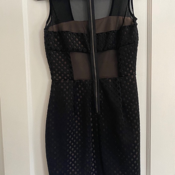 Nicole Miller Artelier Diamond Cut Out Dress - Picture 3 of 5